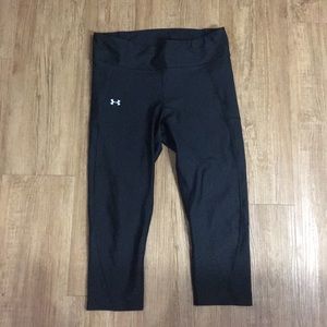 Under armour cropped leggings